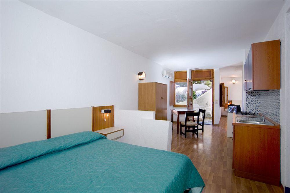 Freedom Holiday Residence Масса-Лубренсе Экстерьер фото