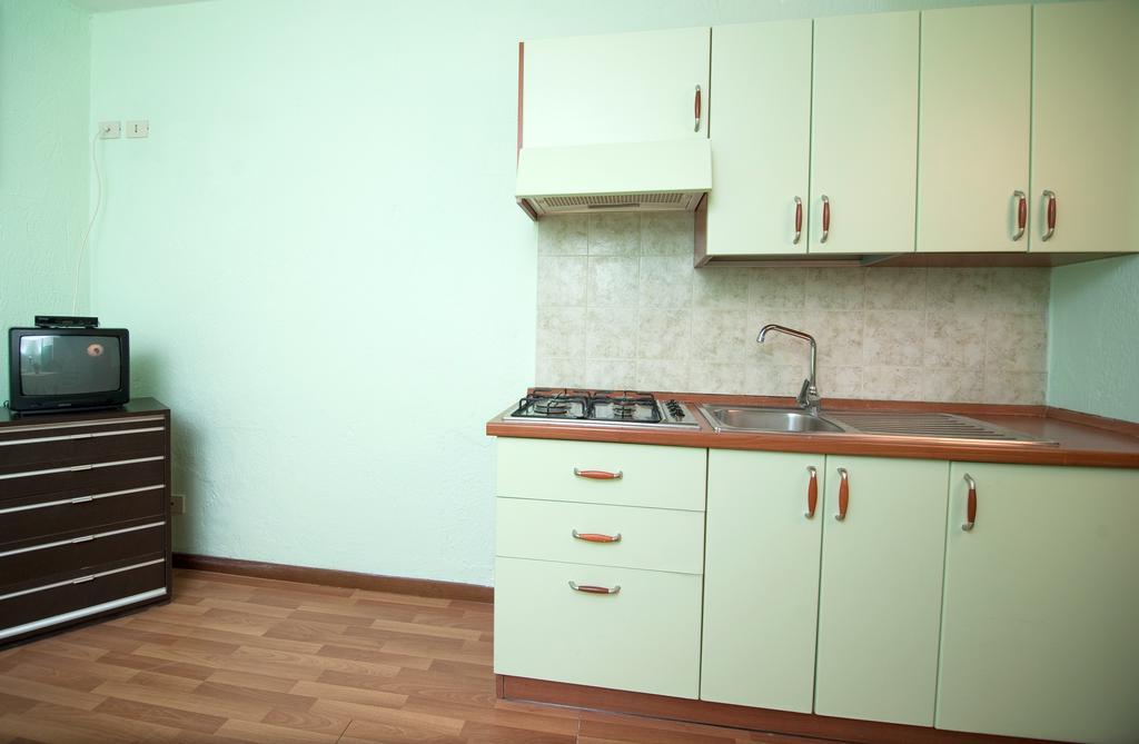 Freedom Holiday Residence Масса-Лубренсе Экстерьер фото